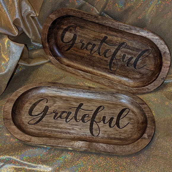 2 GRATEFUL platter/tray, solid wood, NEW - Picture 8 of 8